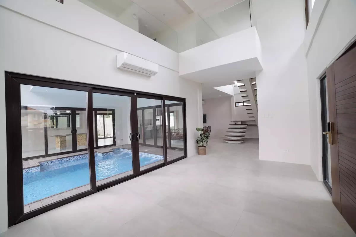 Open photo 12 of 21 — Brand New Resort Home With White Sand Beach In Mactan