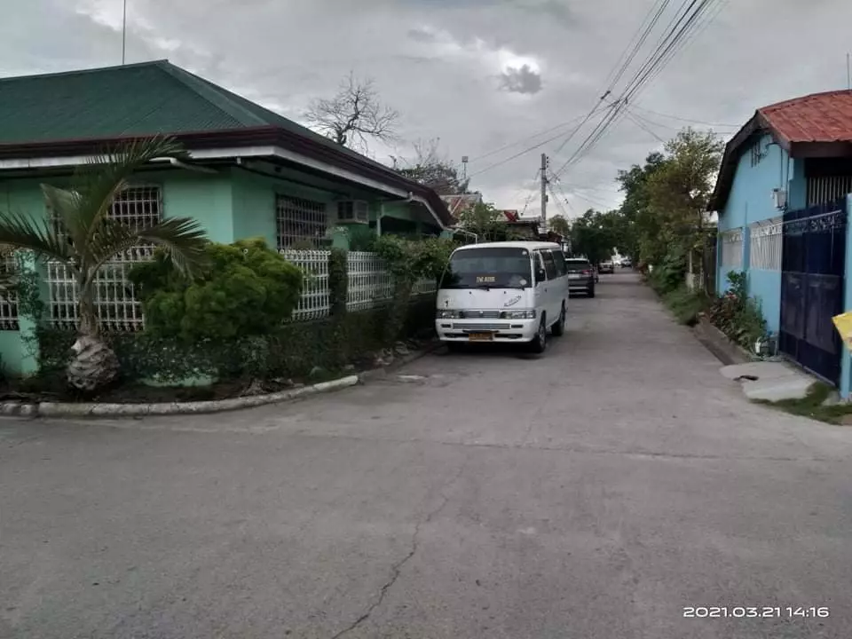 Open photo 25 of 25 — cesar peralta