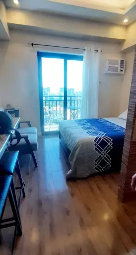 FOR RENT: FULLY-FURNISHED UNIT WITH BALCONY