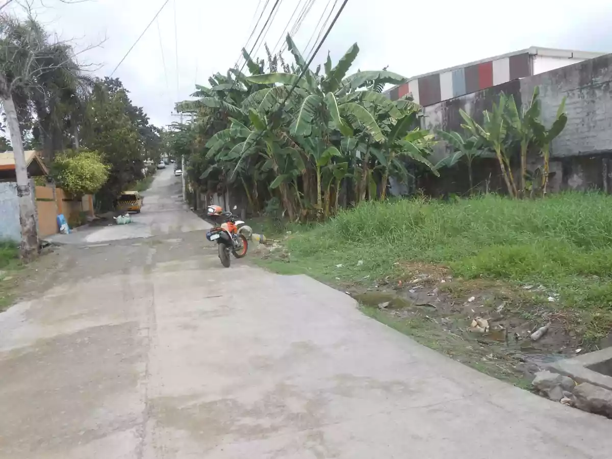 FOR SALE RESIDENTIAL LOT In MANDAUE CITY - photo 4