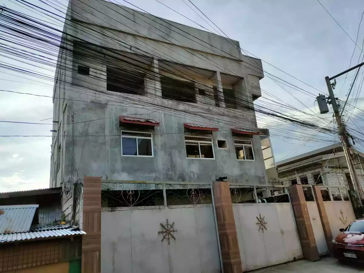 A 3 Storey Building that has a good rental income potential