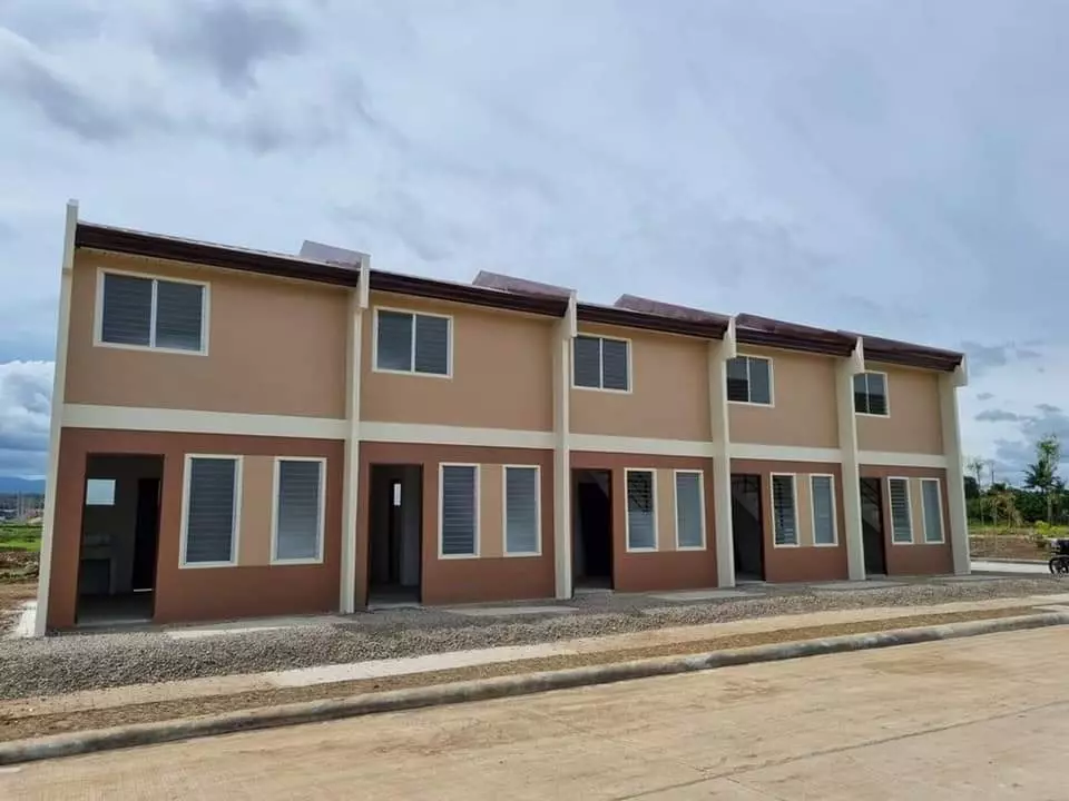 Deca Townouse Assume — Townhouse in Talomo, Davao City, Davao del Sur — Photo 2