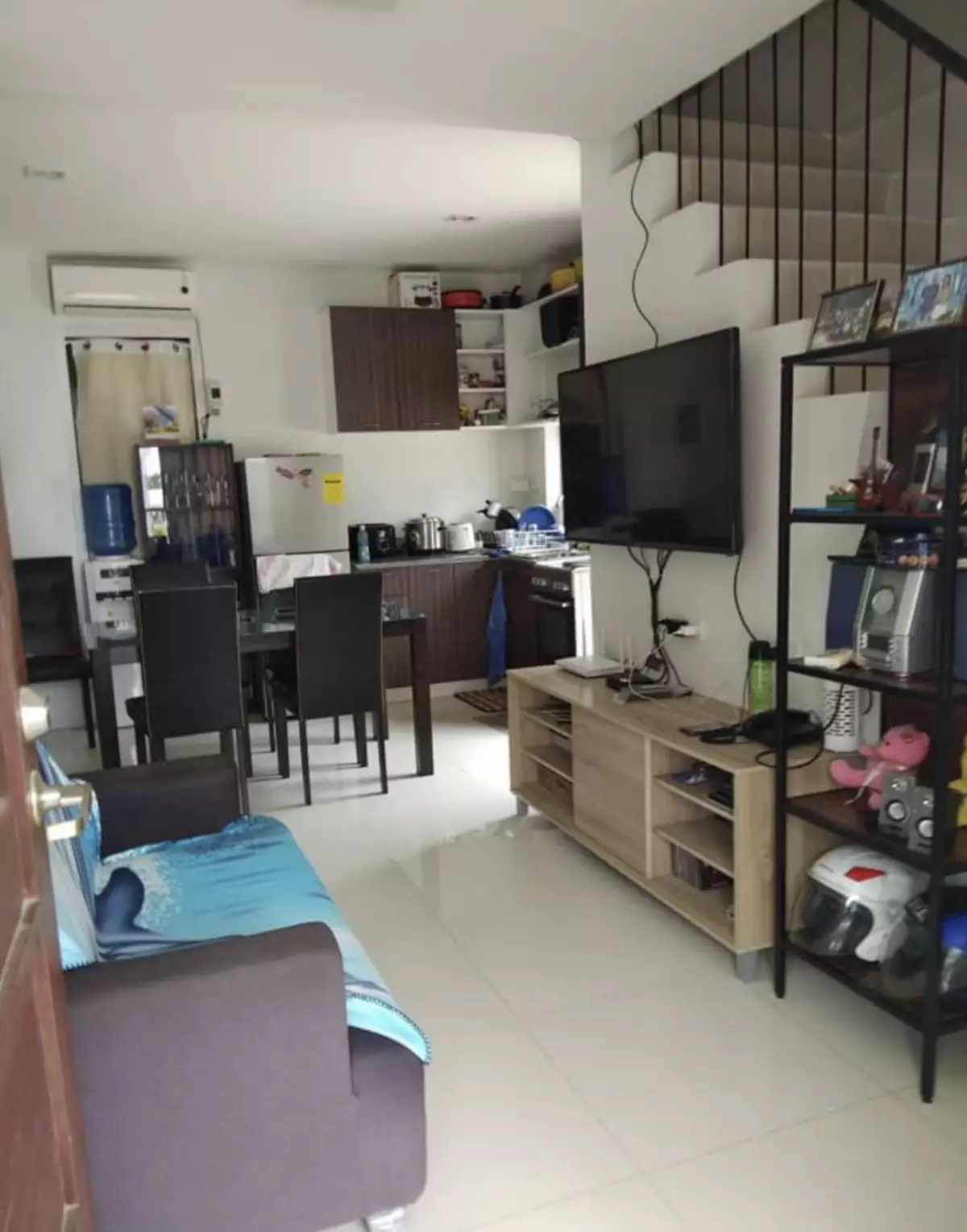 Open photo 13 of 14 — For Sale Single Attached House in Mandaue