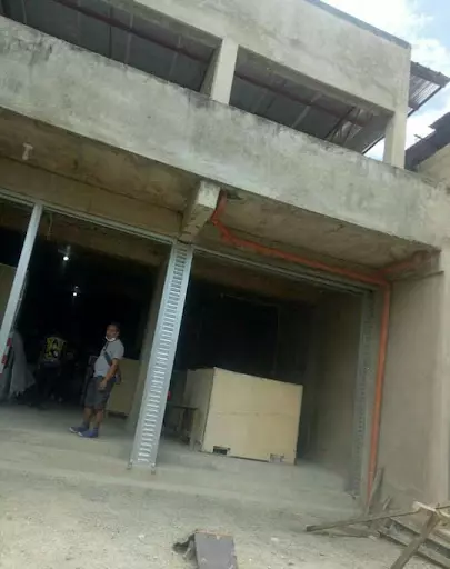 Commercial Space for Rent!!