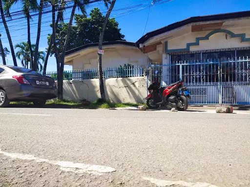 House n lot can be converted into warehouse — House and Lot in Talisay, Cebu, Philippines — Photo 2