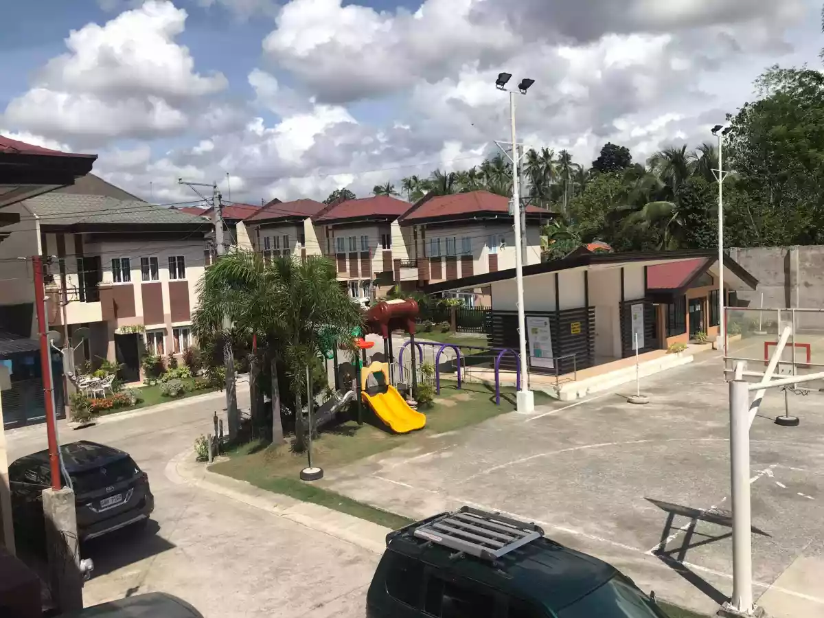 Corner Unit Single Detached House and Lot in Modena Consolacion — House and Lot in Consolacion, Cebu, Philippines — Photo 4