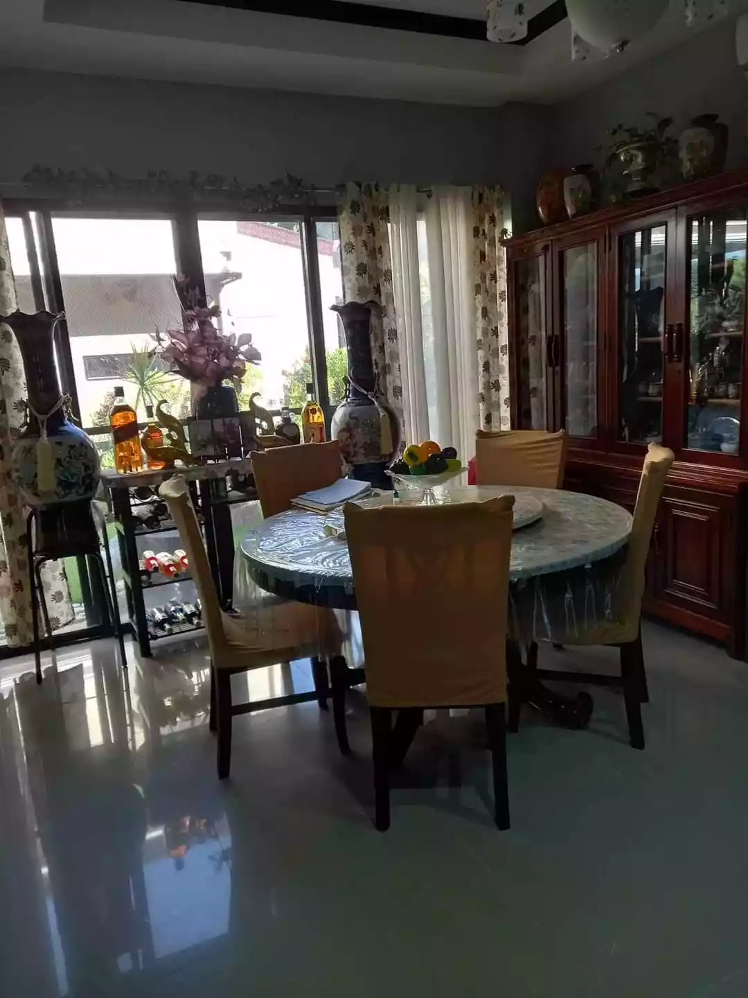 FURNISHED HOUSE AND LOT WITH A CAR — House and Lot in Minglanilla, Cebu, Philippines — Photo 5