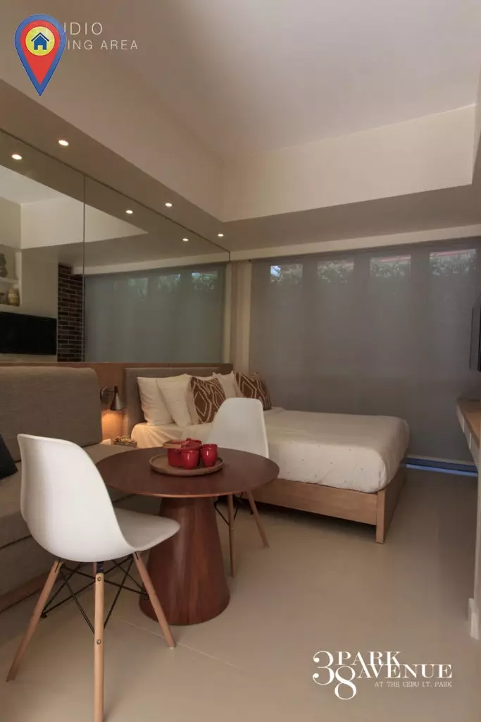 For Assume Studion Unit in 38 Park - Movein Ready - photo 2