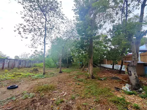 FENCED LOT FOR SALE IN BANKAL, LAPU-LAPU CITY — Residential Lot in Lapu-Lapu City, Cebu, Philippines — Photo 2