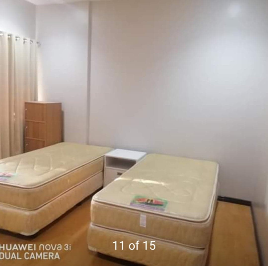 For Rent 3 Storey Apartment across Oakridge - photo 6