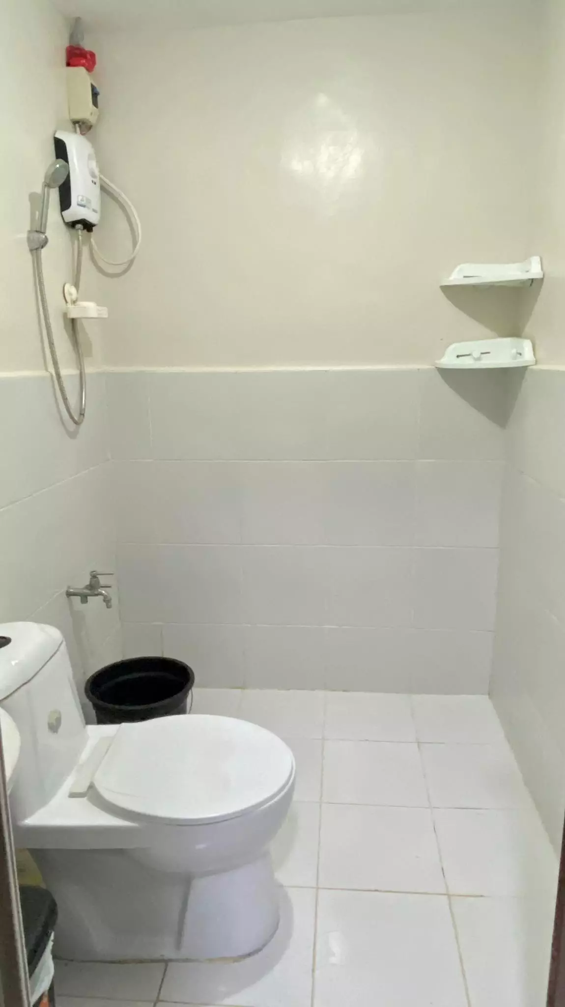 SAEKYUNG CONDOMINUM - STUDIO FOR RENT! — Studio in Marigondon Beach Road, Lapu-Lapu City, Central Visayas — Photo 3