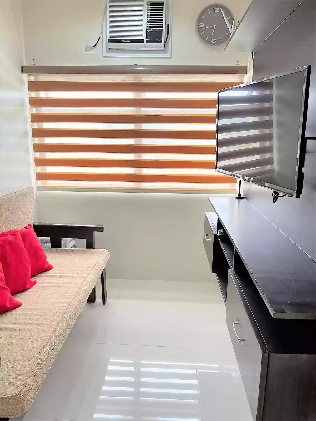 FURNISHED ONE-BEDROOM at Midpoint Residences - photo 7