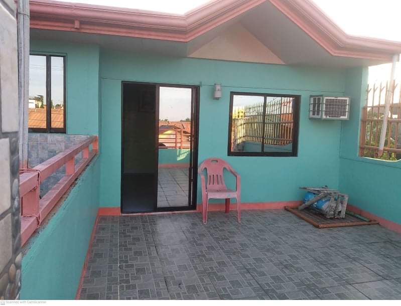 3 STOREY 3 BEDROOM HOUSE FOR SALE  - photo 3