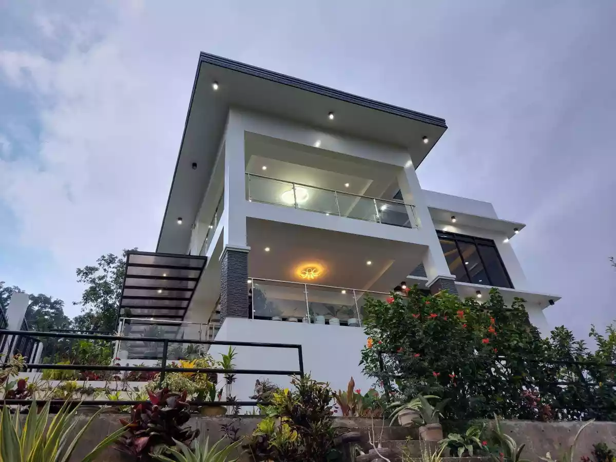 Modern Houss and Lot — House and Lot in Apas, Cebu City, Cebu — Photo 2