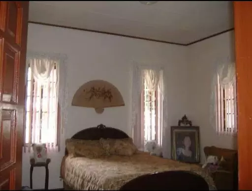 BEACH HOUSE FOR SALE - photo 5