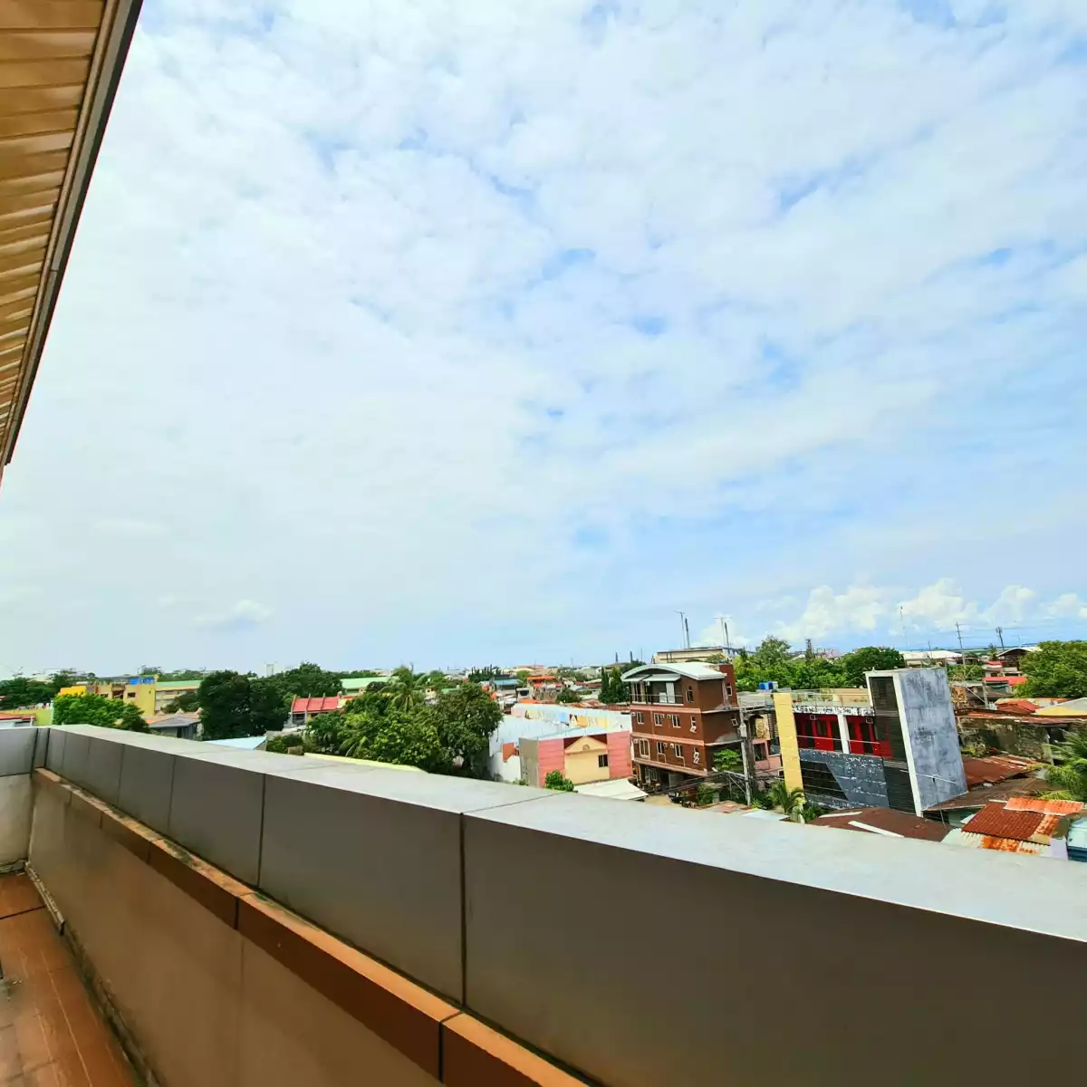 INCOME GENERATING BUILDING FOR SALE!!! - photo 4