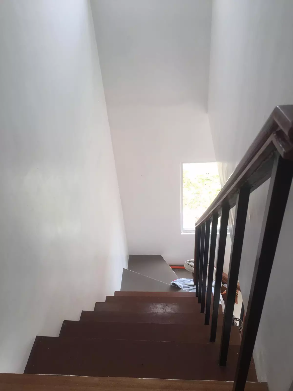 HOUSE AND LOT FOR RENT — House and Lot in Circumferential Road, Bacolod, Negros Occidental — Photo 3