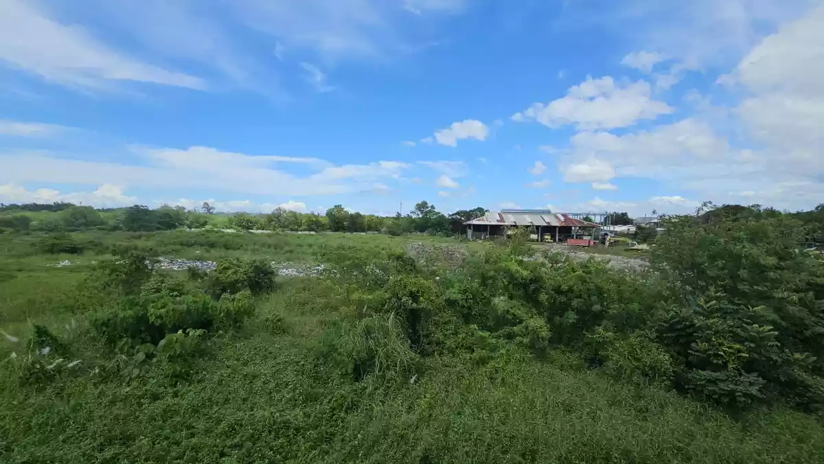 Open photo 12 of 14 — A GOOD DEAL LOT BESIDE CASA RUFINA SOUTH IS FOR SALE!!!