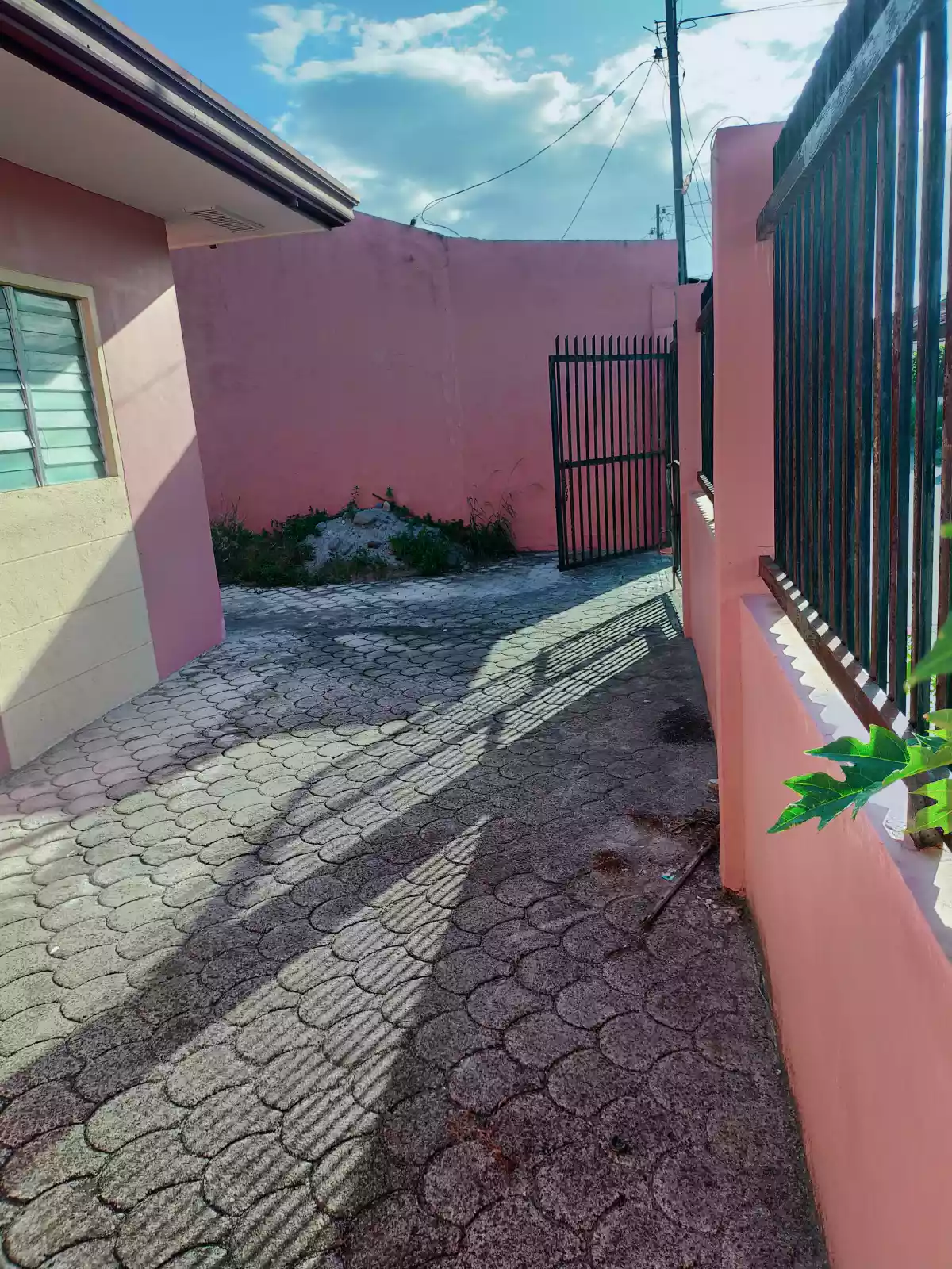 HOUSE AND LOT FOR SALE — House and Lot in General Santos City, South Cotabato, Philippines — Photo 4