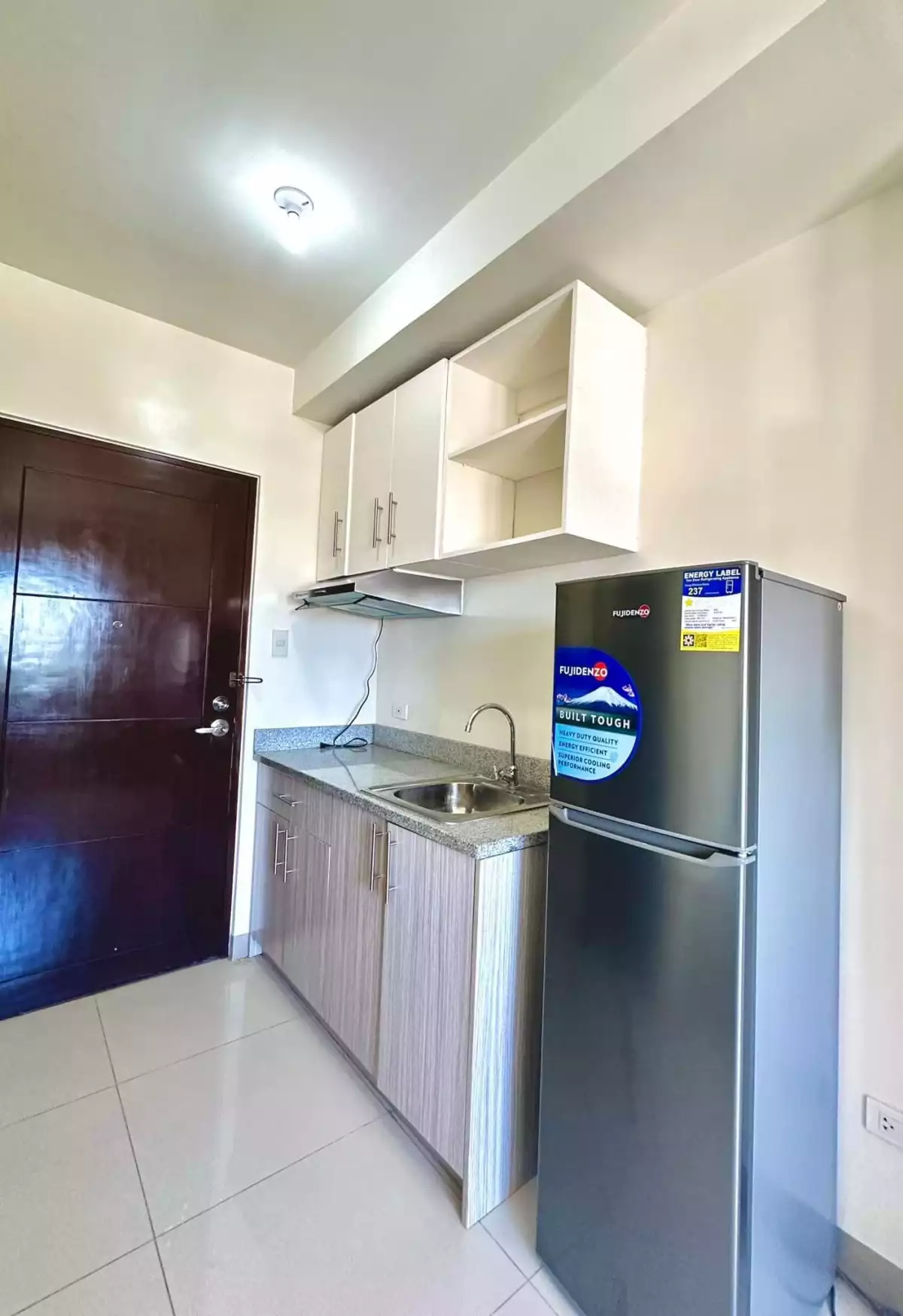 FOR RENT! FURNISHED CASA MIRA LABANGON STUDIO UNIT! - photo 7
