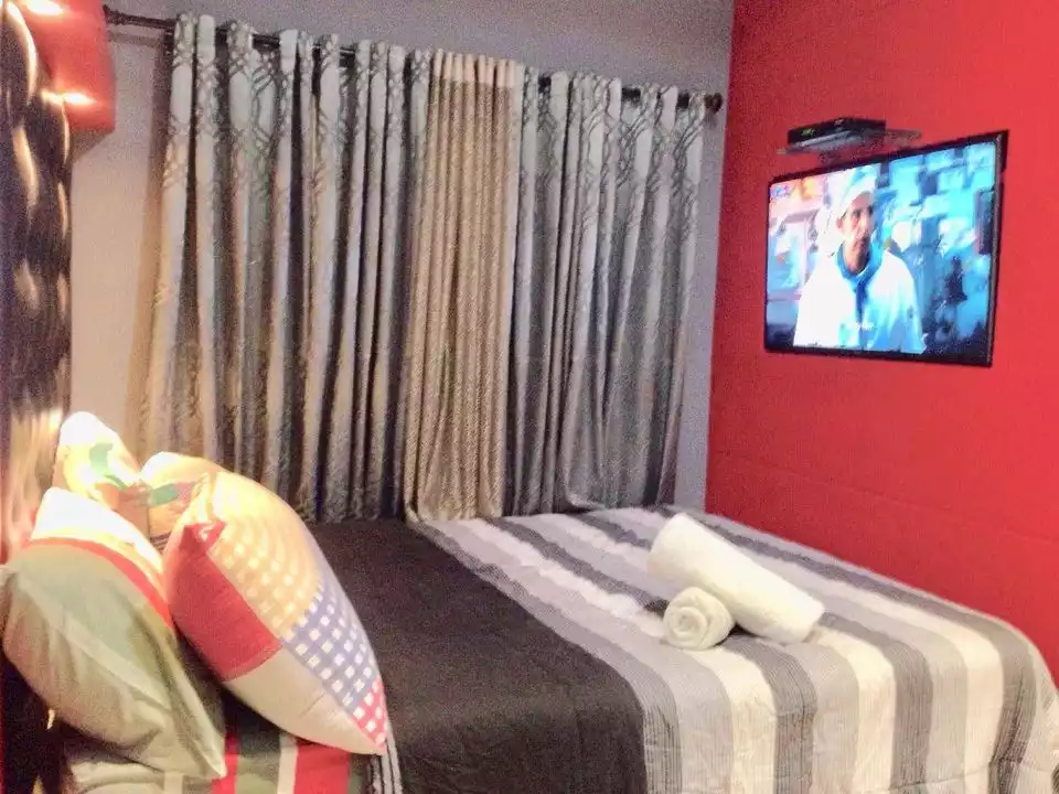 For rent fully Furnished 2 bedrooms in One oasis in Davao city near  SM Ecoland — 2 Bedrooms in Pres. Magsaysay Street, Cebu City, Philippines — Photo 5