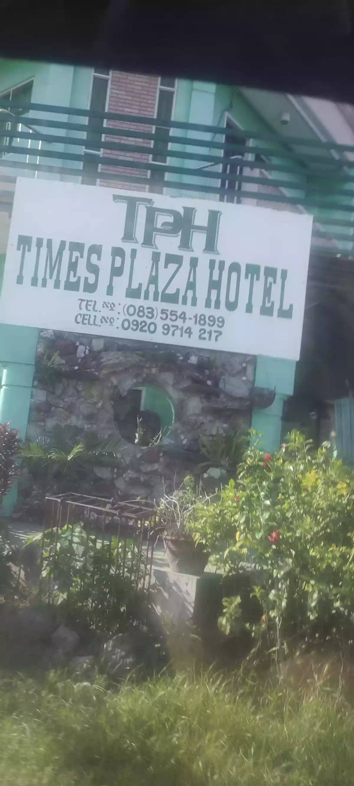 375 sqm residential lot for sale in Brgy Tambler GSC fully concrete fenced with gate - photo 6