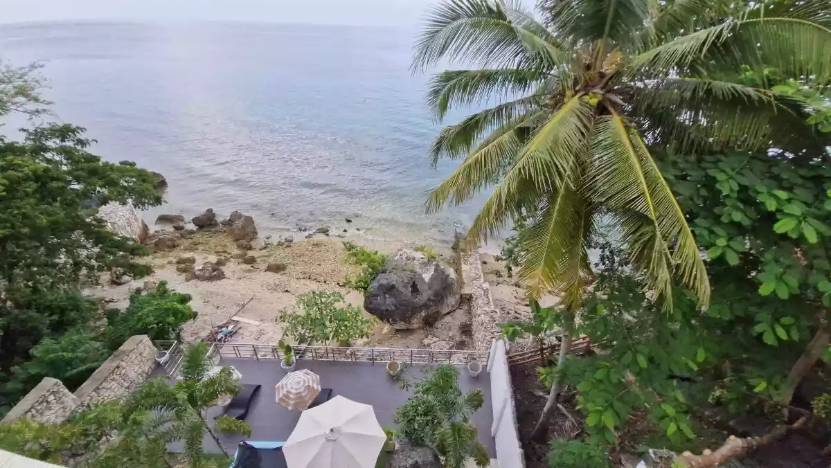 New Beach House For Sale — Beach House / Resort in Carmen, Cebu, Philippines — Photo 4