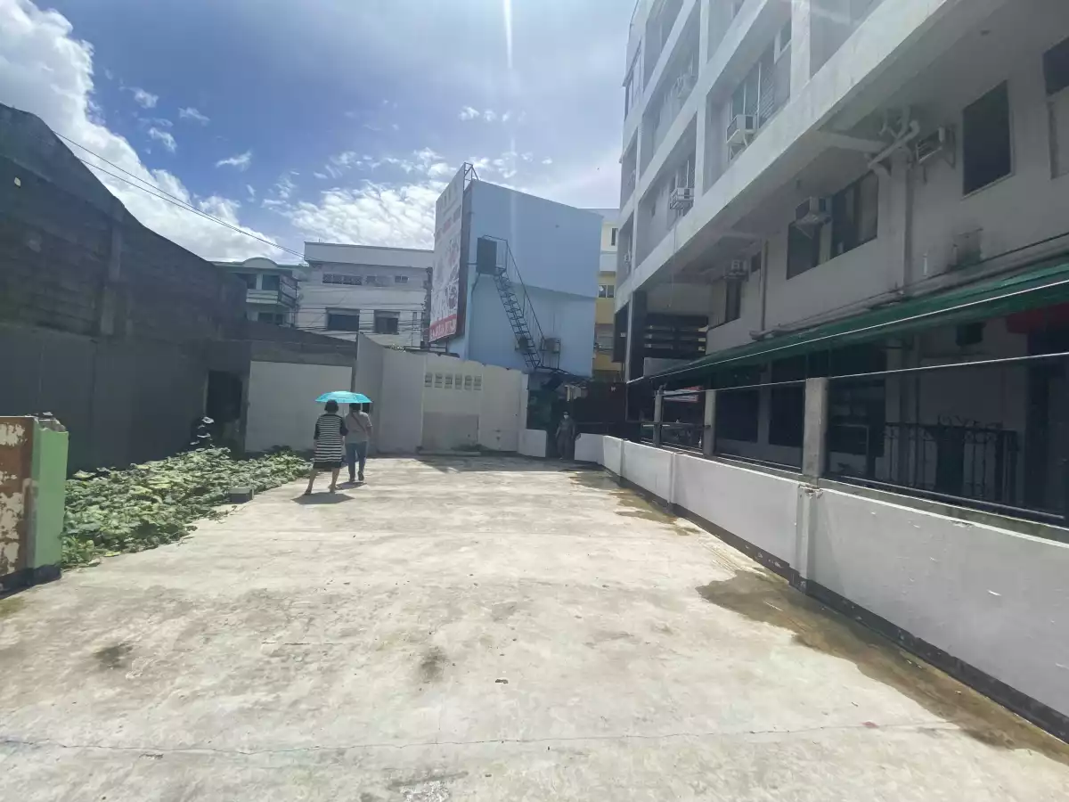 COMMERCIAL LOT DIVISORIA AREA - FOR SALE