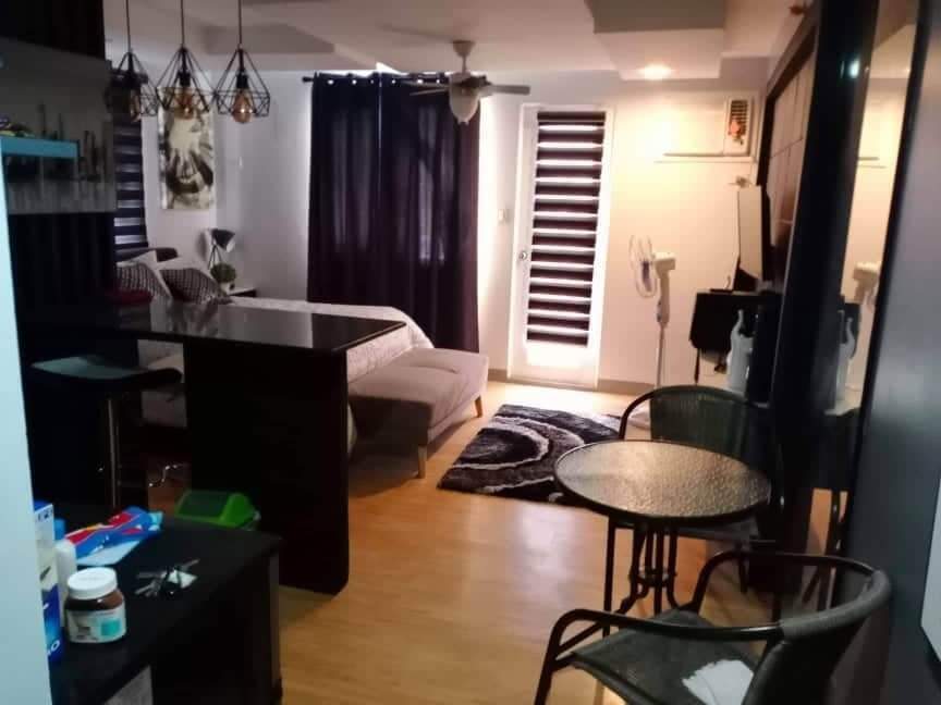 CONDO FOR SALE AREZZO DAVAO — Studio — Photo 3