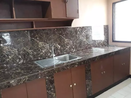 Open photo 13 of 27 — 3 bedroom House with garage and balcony