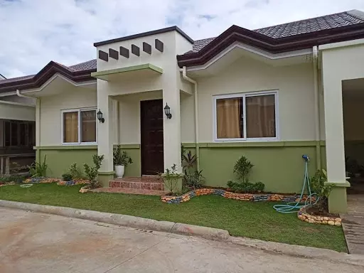 Open photo 19 of 19 — Bayswater talisay for rent