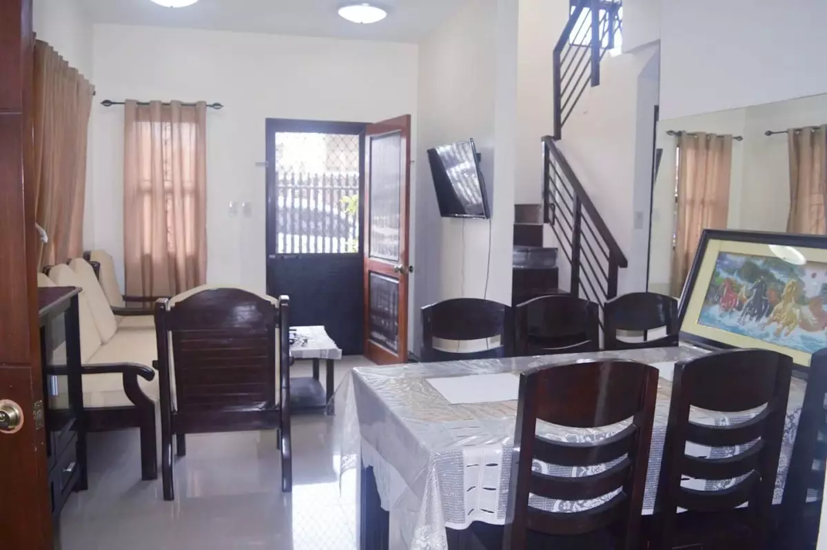 Semi-Furnished 4BR Single House For Sale Midori Plains Minglanilla Cebu - photo 4