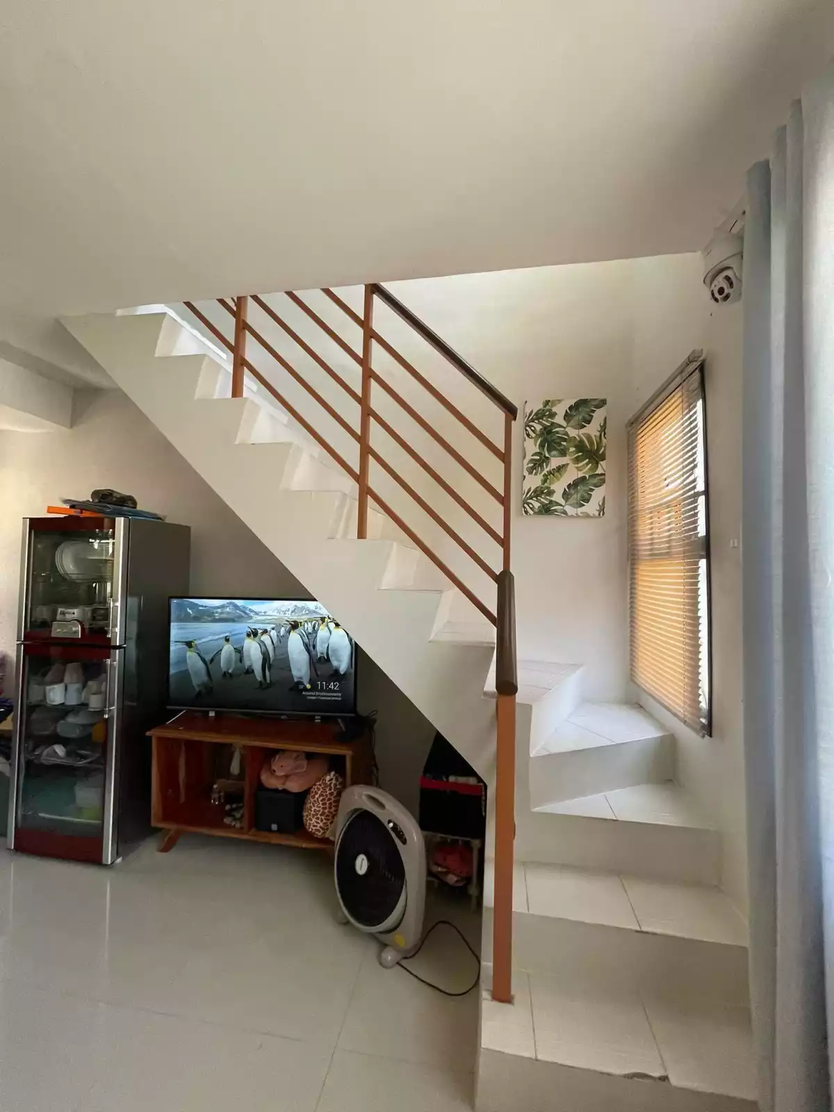 RUSH SALE TWO STOREY TOWNHOUSE UNIT IN CASAMIRA SOUTH NAGA CEBU — Townhouse in Naga, Cebu, Philippines — Photo 7