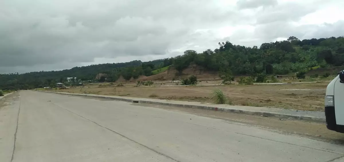 240sqm LOT IN SOLLER RESIDENCES DAVAO - photo 5