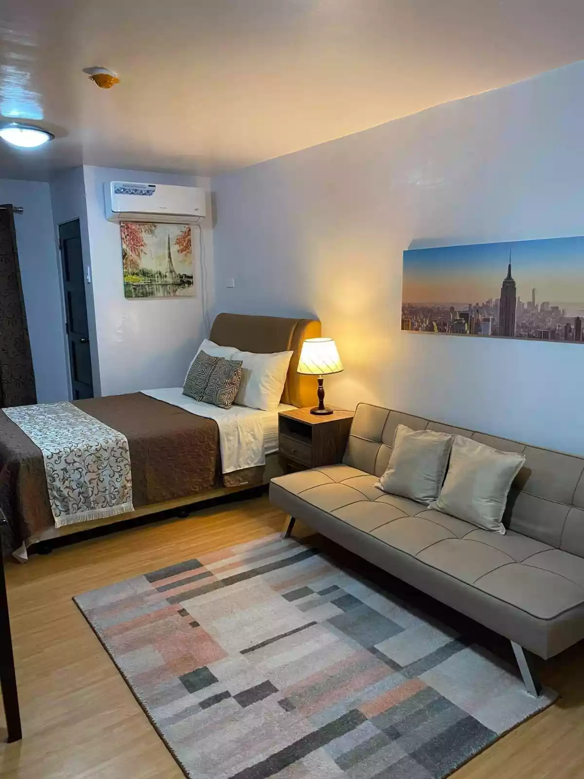 FULLY FURNISHED STUDIO UNIT