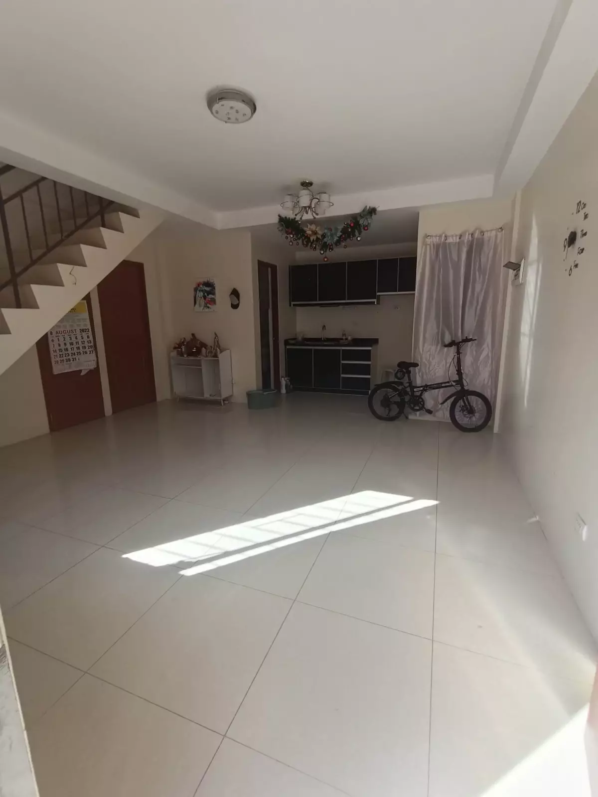 Open photo 13 of 16 — BAYSWATER TALISAY ASSUME