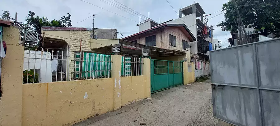 House & Lot walking Distance to Schools , Hospital, and More. — House and Lot in Cebu, Philippines — Photo 5
