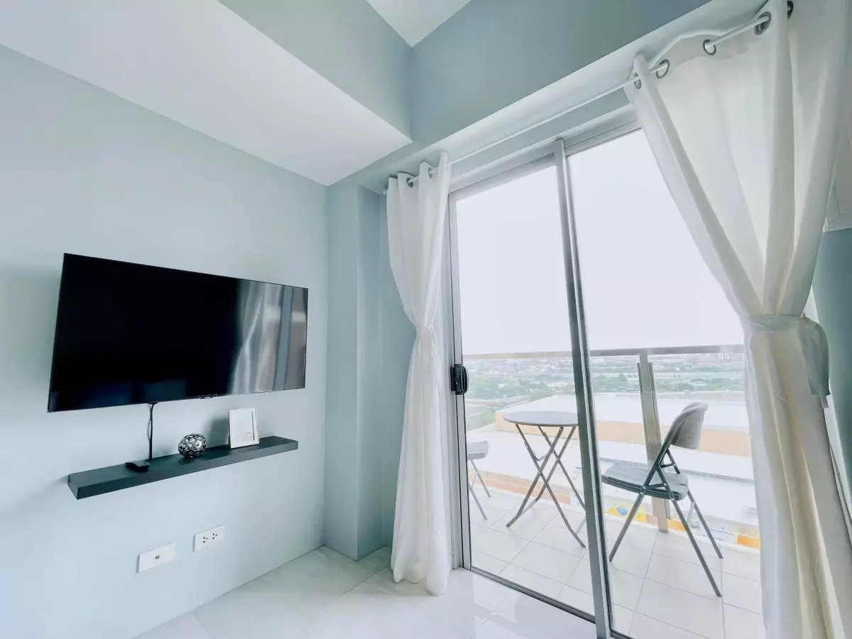 Sunvida 1 Bedroom For Rent or For Sale - photo 3