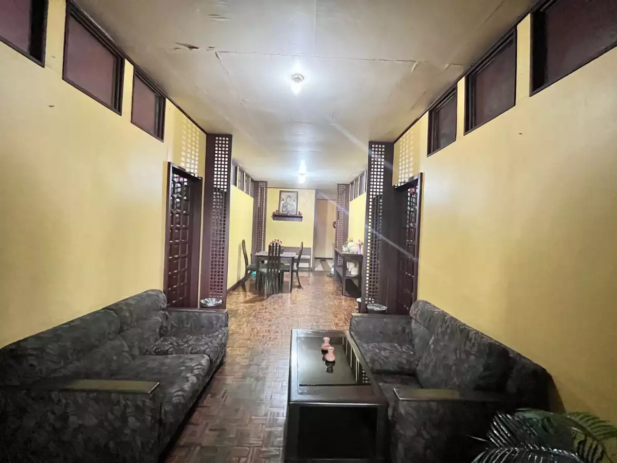INCOME GENERATING COMMERCIAL BUILDING FOR SALE in Kamuning, Quezon City with Consistent Rental Income — Building in Quezon City, Metro Manila, Philippines — Photo 6
