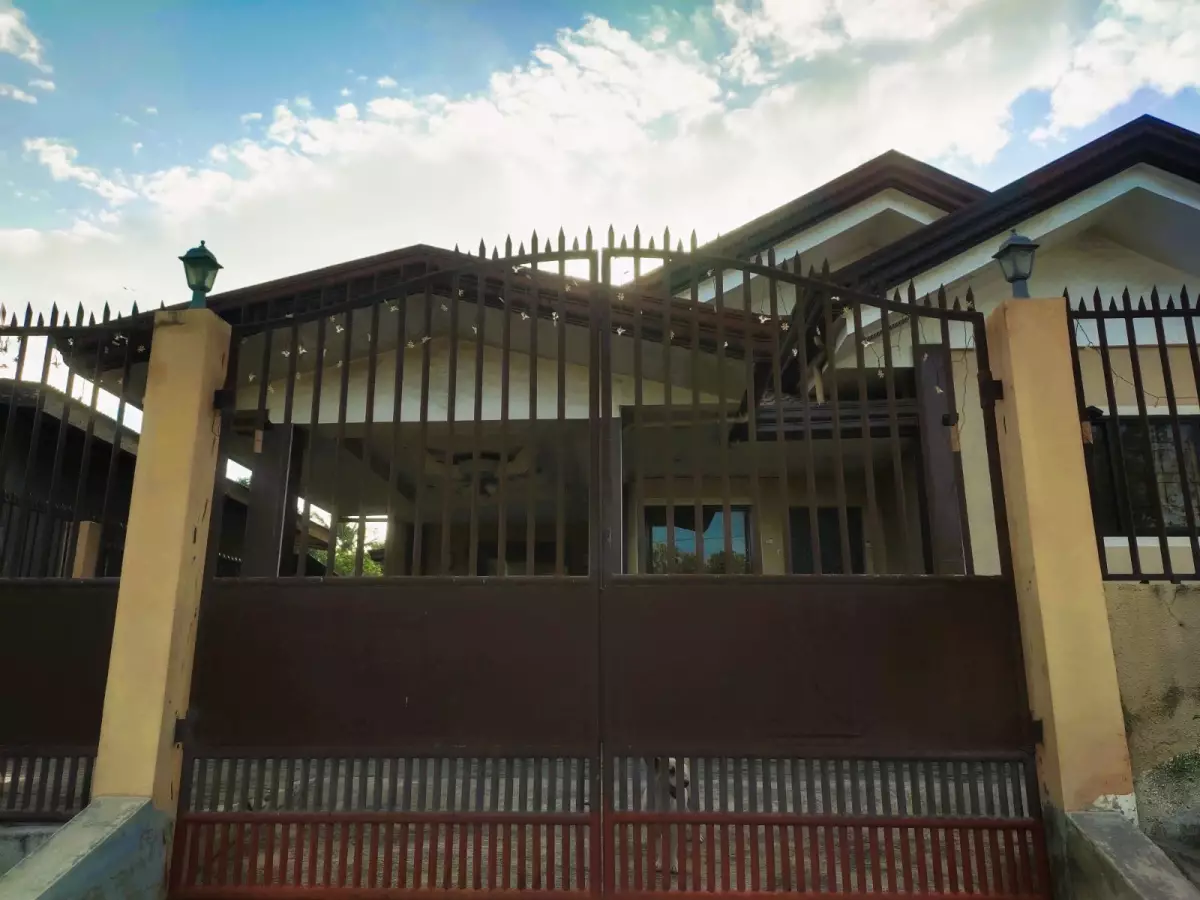New Occupants Desired for a House and Lot Along Mabuhay Road — House and Lot in General Santos City, South Cotabato, Philippines — Photo 3