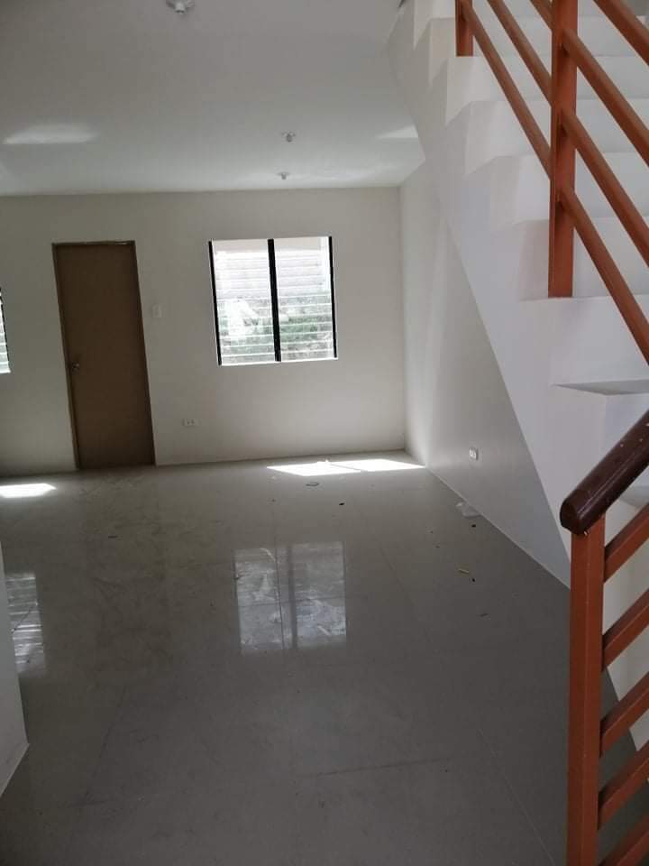 For Assume TH A Mid Unit in Casamira South Langtad Naga.Cebu - photo 7