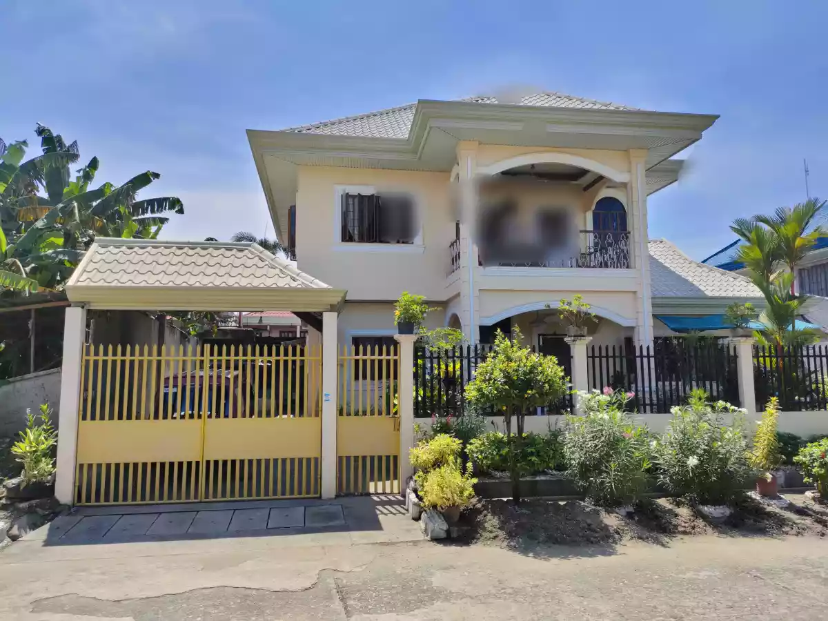 HOUSE and LOT for SALE IN NEW FRONTIER SUBDIVISION, ILIGAN CITY — House and Lot in New Frontier Court Subdivision, Iligan City, Lanao del Norte — Photo 2