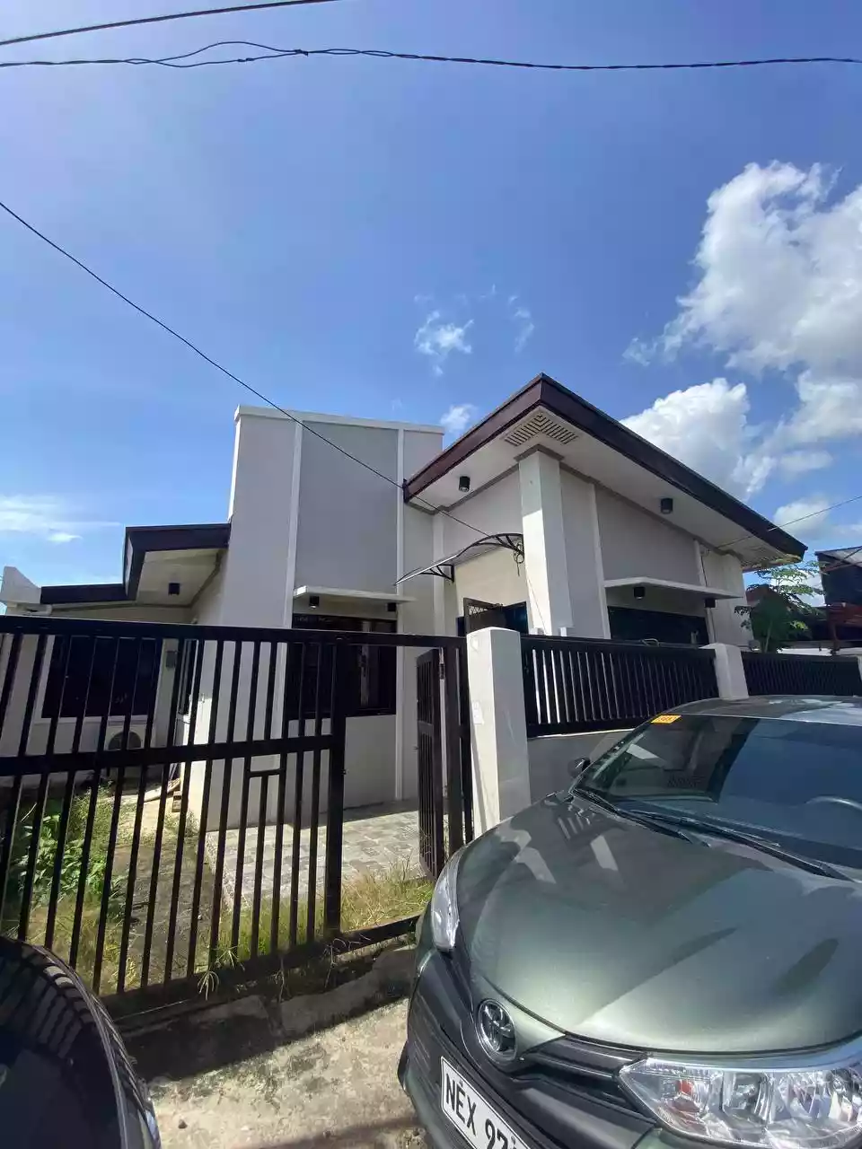 Open photo 21 of 22 — HOUSE & LOT - FOR RENT