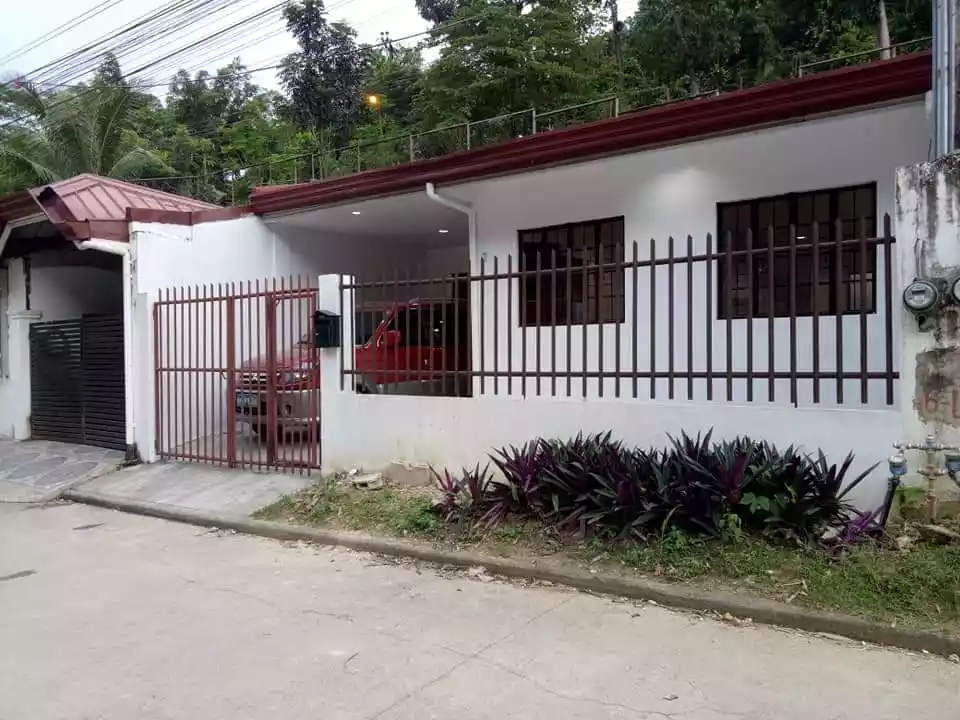 Bungalow House for Rent - photo 2