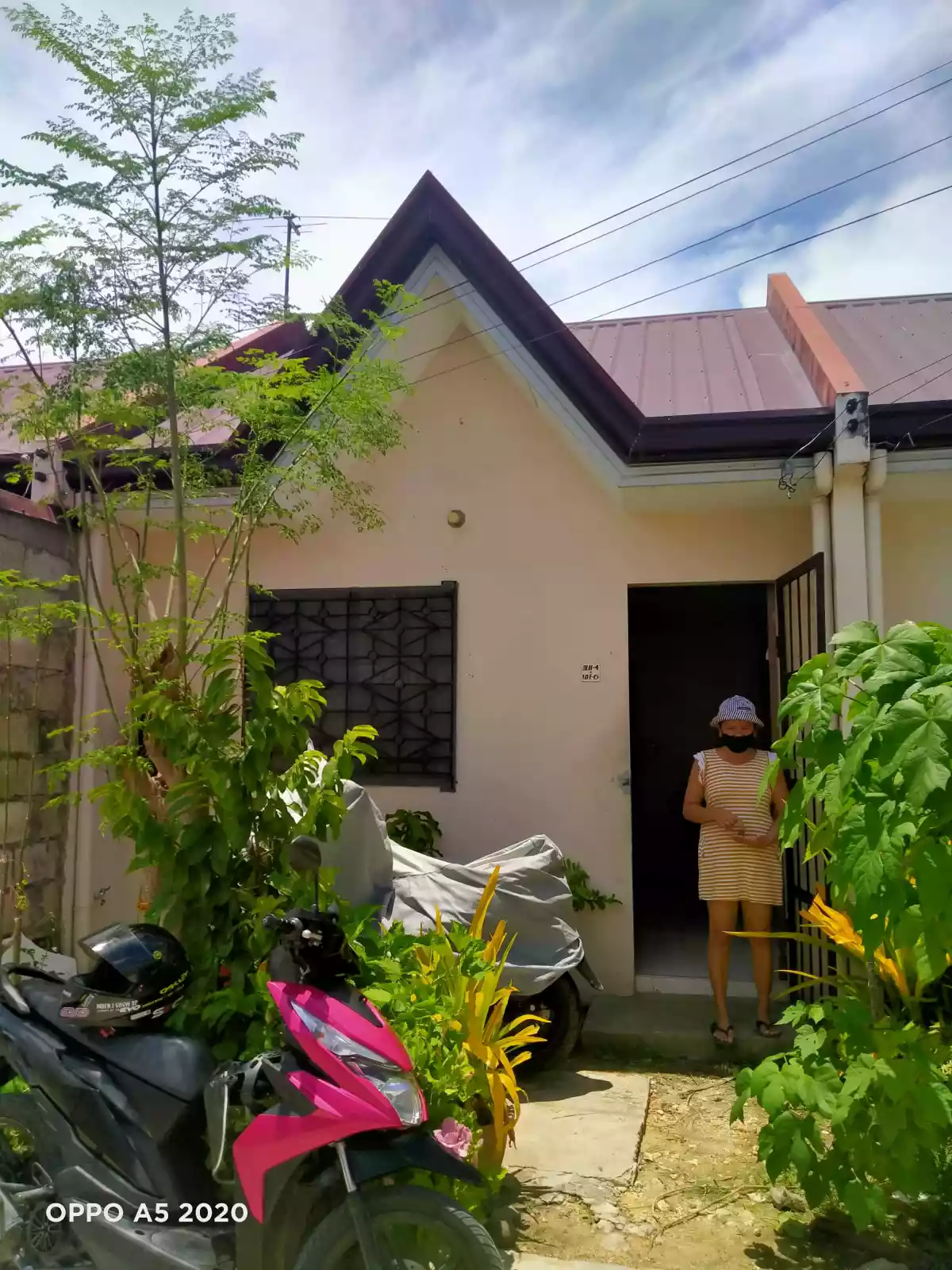Rush Assume House and Lot — House and Lot in Lapu-Lapu City, Cebu, Philippines — Photo 2