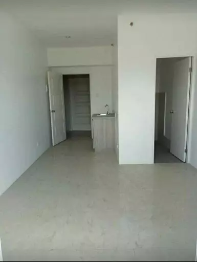 FOR ASSUME CONDO AT MODENA TOWNSQUARE! — Studio in Cebu, Philippines — Photo 3