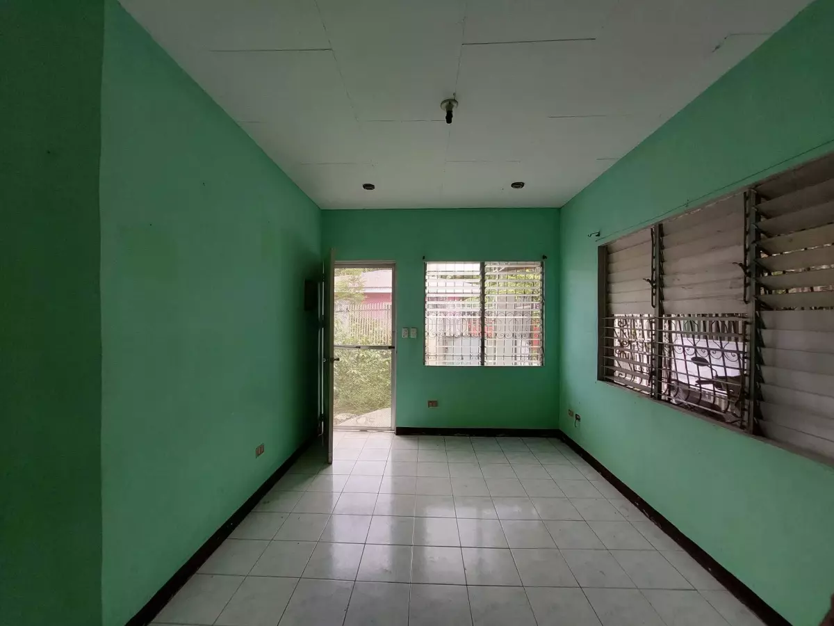 Clean Title House and Lot in Dumaguete City