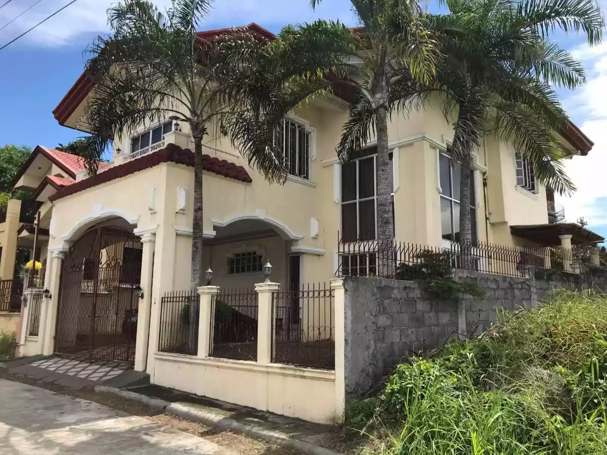 Robinsons Highlands House & Lot - photo 6