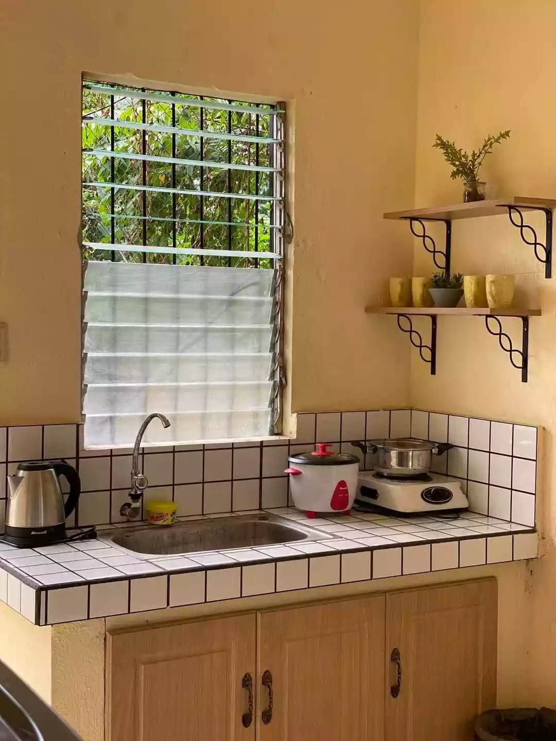 Rush APARTMENT FOR SALE — Apartment in Negros Oriental, Philippines — Photo 7