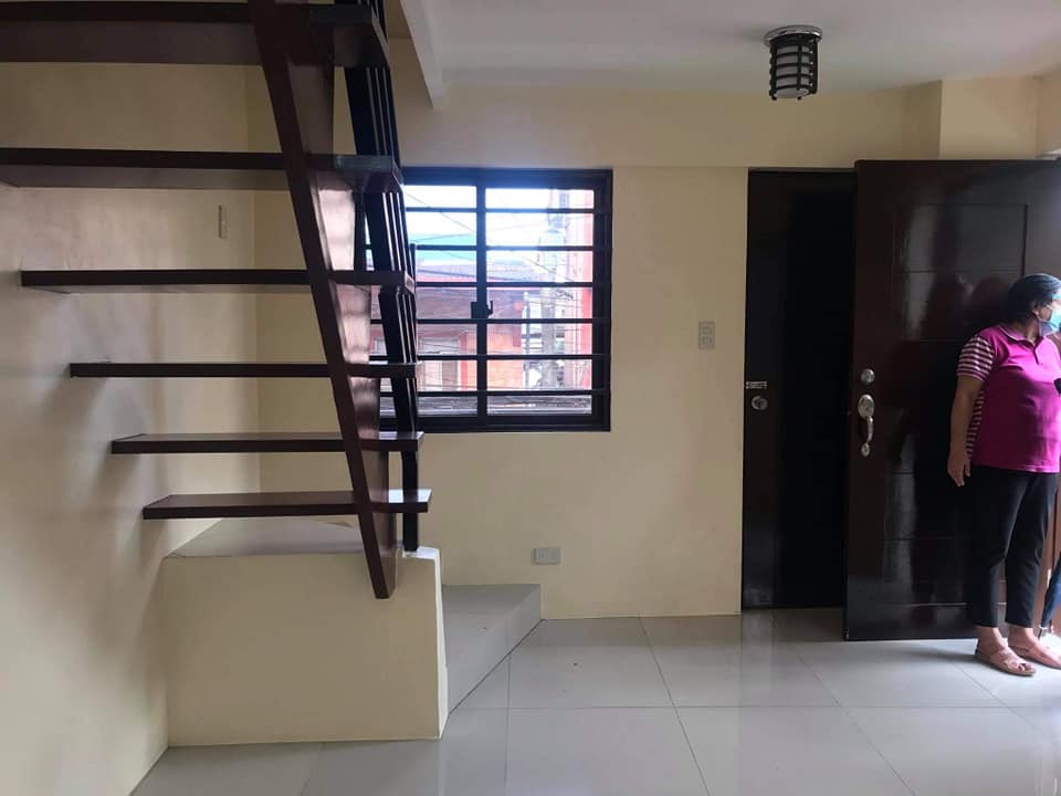 HOUSE AND LOT FOR SALE IN MANDALUYONG, CITY — House and Lot in Mandaluyong, Metro Manila, Philippines — Photo 2